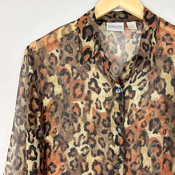 Vtg Chico's Silk Animal Print Button Front Top Blouse Size 1 Medium Women's - Picture 2 of 4